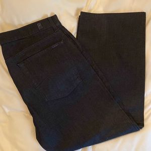 7 jeans Relaxed Fit 36” W x 29” L Dark Blue jean- like new